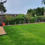 Mit Innenpool 26-28 Grad, Garten, Und Terasse