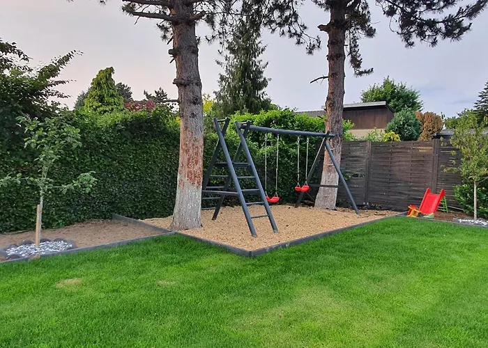 Mit Innenpool 28-30 Grad, Garten, Und Terasse Accommodatie bij particulieren Neuss