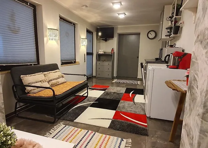Accommodatie bij particulieren Mit Innenpool 26-28 Grad, Garten, Und Terasse *